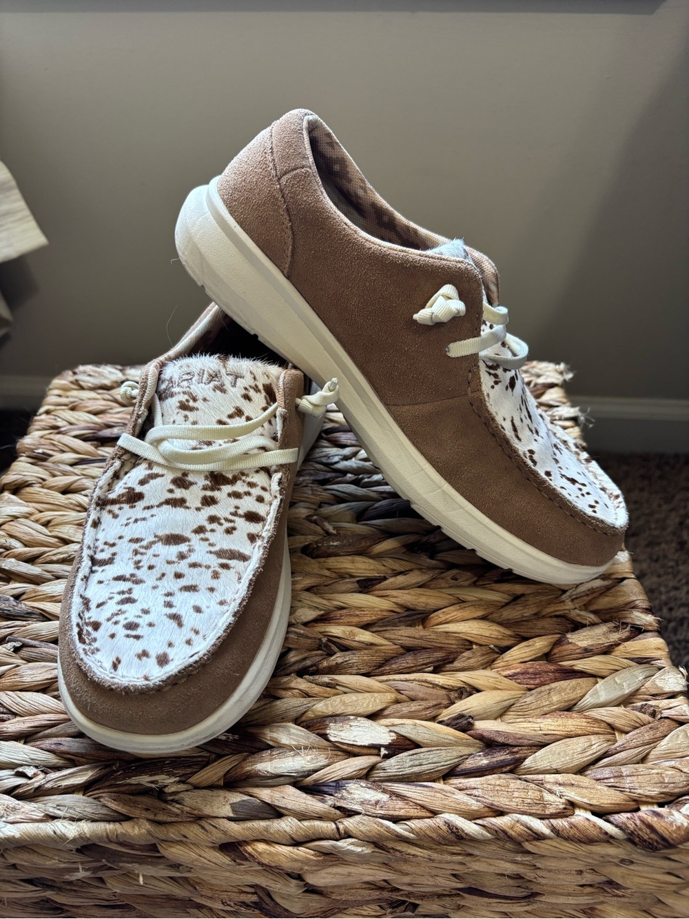 Ariat Hilo Casual Loafers with White Speckled Cowhide